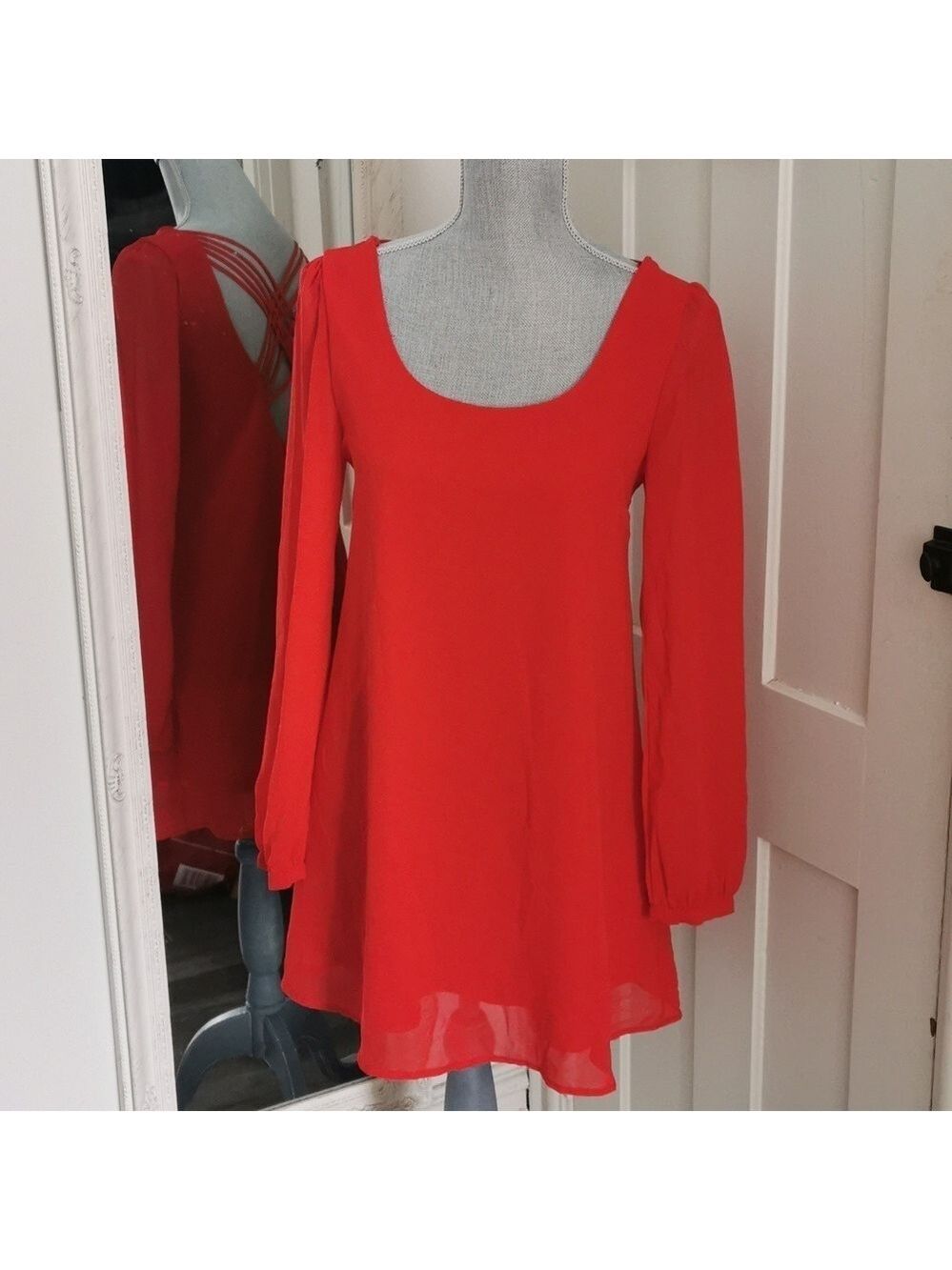 Guess x back smocked shift clubbing dress. Size small. EUC
